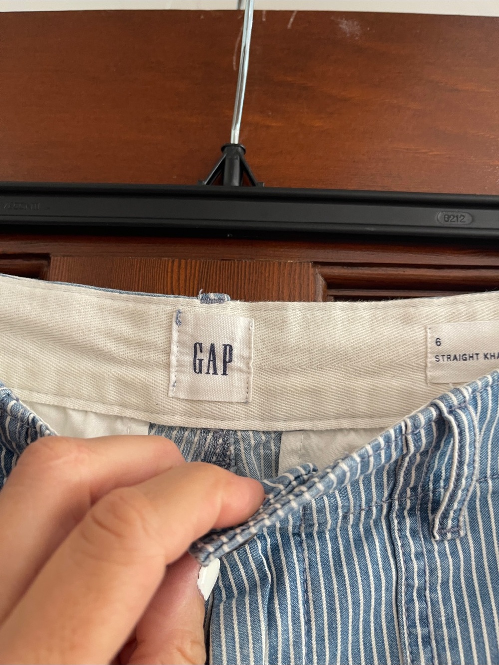 GAP Striped Straight surplus khaki pants size 6 - Picture 3 of 5